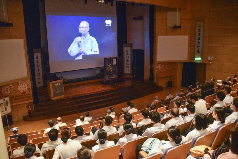 熱血生力軍報到 用心傳承育良醫