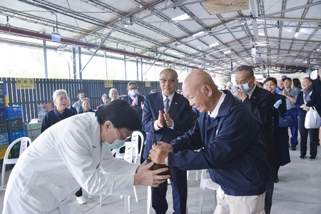 20241128溫馨關懷道感恩 歲末傳愛送祝福