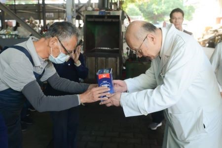 20241128溫馨關懷道感恩 歲末傳愛送祝福