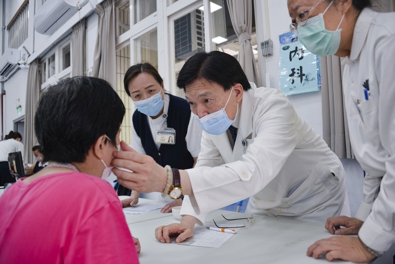 20250429展現人文核心價值 北慈榮獲聯經社會關懷典範獎