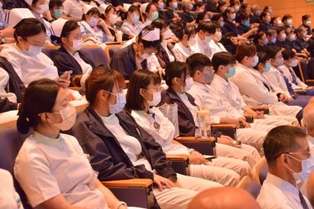 20250519溫暖醫病故事感動人心 全人照護分享競賽看見愛的醫療