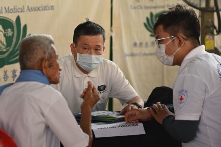 20250529人醫義診送暖 北慈團隊再赴柬國