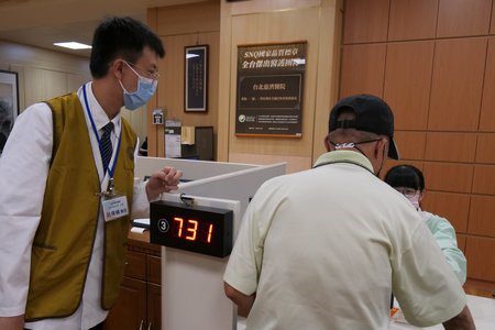 白袍啟程第一課 醫路相伴育人醫20250804 9