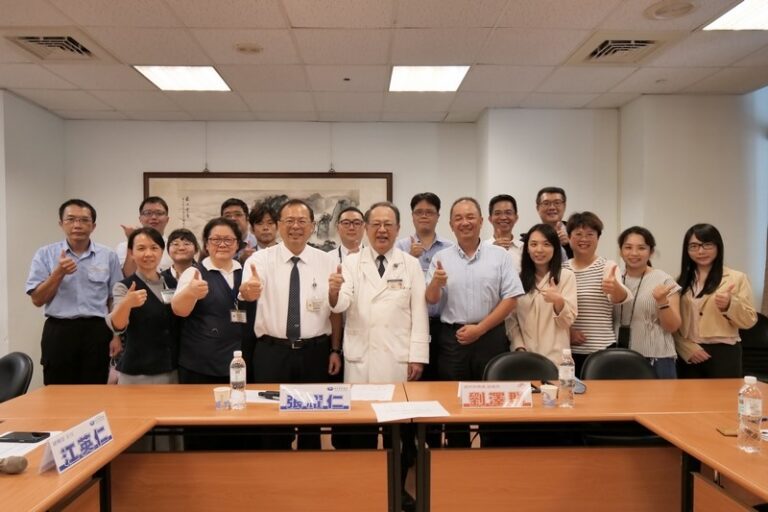 長庚醫院參訪交流 共學醫材管理經驗20250731 1