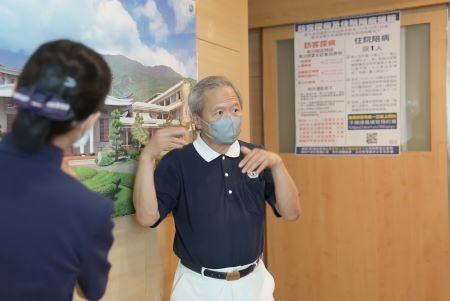 20250912 日本能登藝術家參訪台北慈濟醫院 感受醫療人文之美 3
