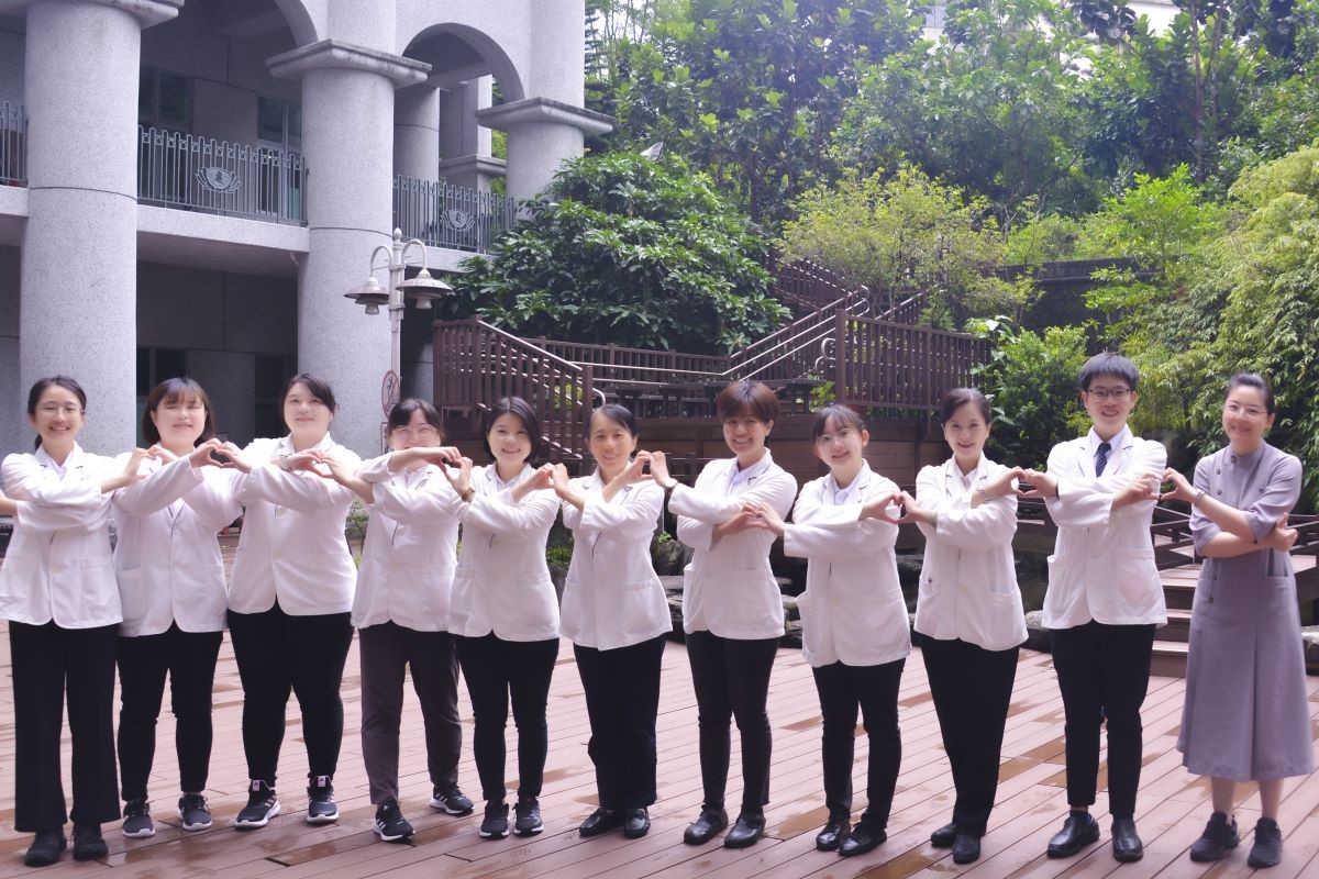 20250828台北慈院榮獲南山醫務社工獎 全人關懷獲肯定 2 20250828台北慈院榮獲南山醫務社工獎 全人關懷獲肯定 2