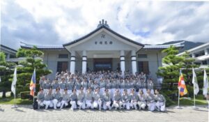 Read more about the article 宗門營系列(一)學在良能覺在力行 法脈宗門勤精進