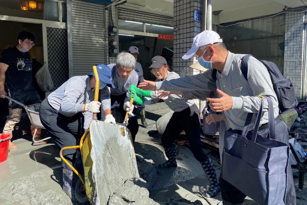 20250927北慈醫護赴災區 協助光復整復家園 2 20250927北慈醫護赴災區 協助光復整復家園 2