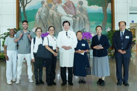 20251008國際人醫參訪台北慈院 深刻體驗醫療人文 2 (2) 20251008國際人醫參訪台北慈院 深刻體驗醫療人文 2 (2)