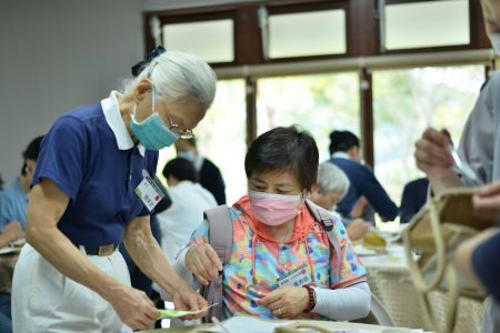 生命雖有盡落時 醫病長情依猶在 20251108 14