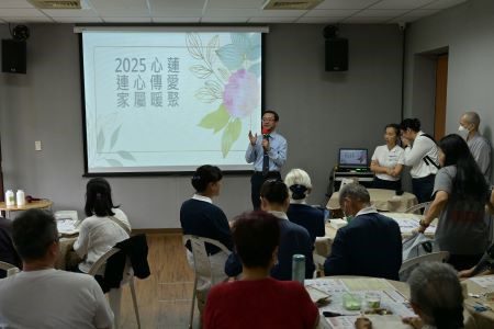 生命雖有盡落時 醫病長情依猶在 20251108 4