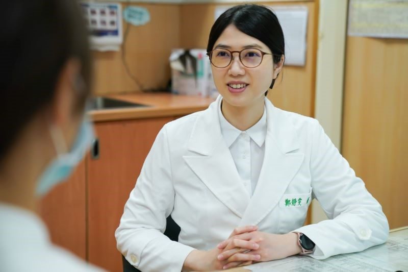 慢性中耳炎勿輕忽 併發膽脂瘤造成聽力與神經損傷 20260121 2