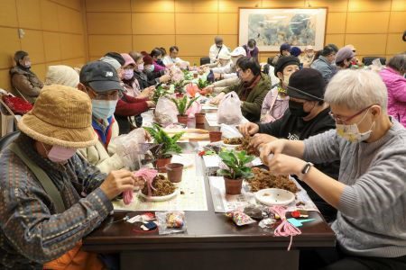 醫病交流見曙光 抗癌道路不孤單 20251227 8 醫病交流見曙光 抗癌道路不孤單 20251227 8