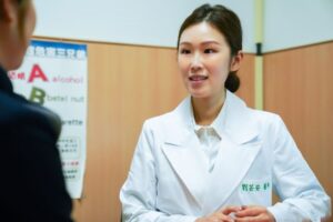 Read more about the article 年節假期滑不停？ 陪伴互動拉近與長輩的距離