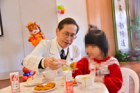 愛讓年節更溫暖 為院童送上祝福 20260209 17