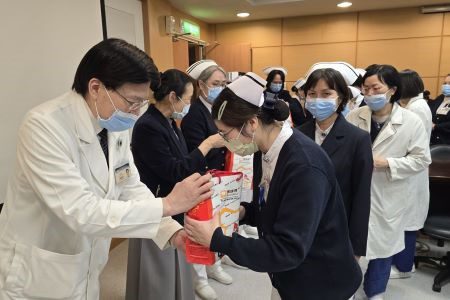 暖心暖胃發好願 步步「糕」升吉運到 20260202 5