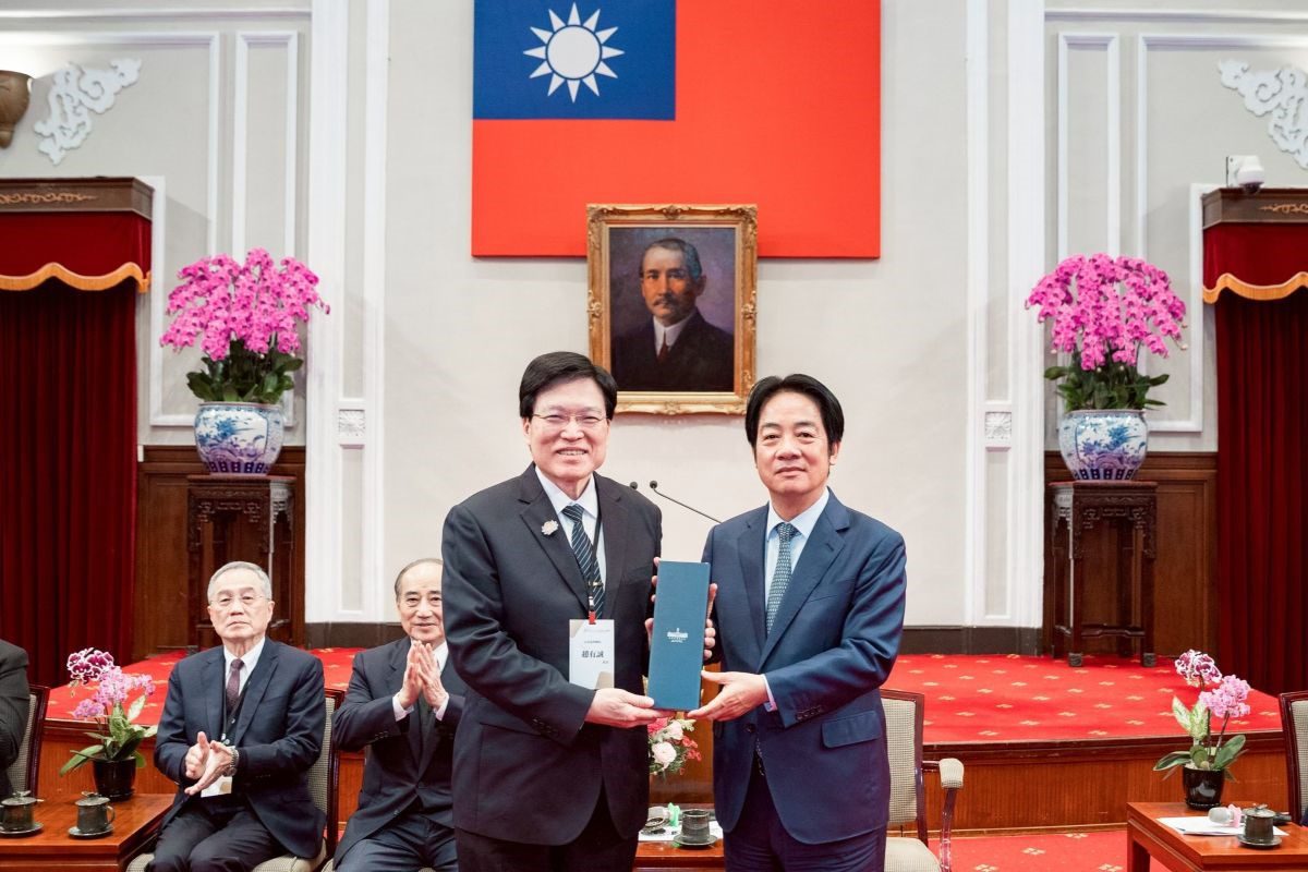 SNQ摘得一銀四標章 台北慈院獲總統府表揚 20260312 1