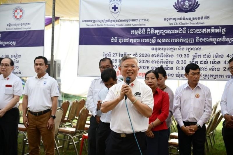 跨國義診見苦知福 人醫團隊深入柬國送暖 20260330 2