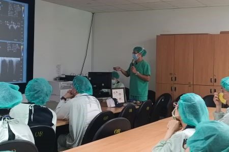 北慈攜手美國密西根大學手術團隊 交流深化心臟外科臨床應用 20260427 9 北慈攜手美國密西根大學手術團隊 交流深化心臟外科臨床應用 20260427 9