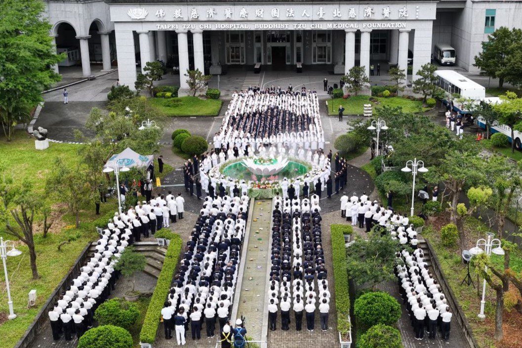 浴佛淨心聚善念 法水潤心共祈祥和 20260510 1