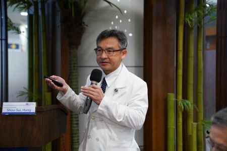 跨國學子參訪北慈 從醫療實務看見全人精神 20260413 5