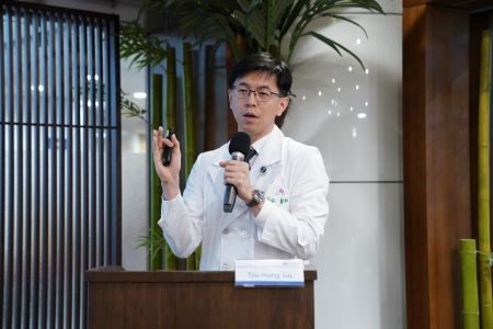 跨國學子參訪北慈 從醫療實務看見全人精神 20260413 7