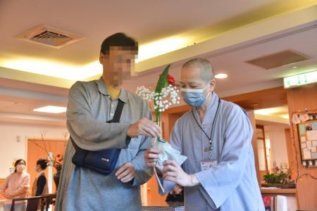 馨繫親情 愛在心蓮綻放 20260506 12 馨繫親情 愛在心蓮綻放 20260506 12
