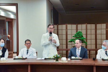哈佛醫學院副教授蒞院參訪 交流精神醫學專業 20260617 2 哈佛醫學院副教授蒞院參訪 交流精神醫學專業 20260617 2