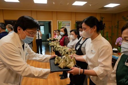 端午粽香傳真情 共度佳節凝聚慈心 20260610 13 端午粽香傳真情 共度佳節凝聚慈心 20260610 13