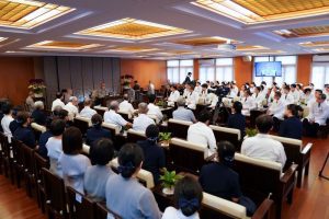Read more about the article 專業承擔 慈悲智慧並行
