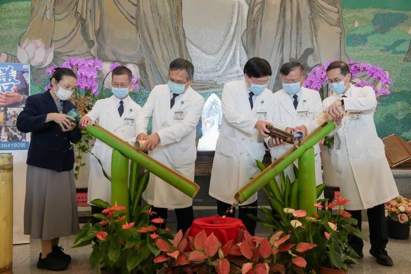 情繫佛國匯聚善念 虔誠祈願災難止息 20260828 4 情繫佛國匯聚善念 虔誠祈願災難止息 20260828 4