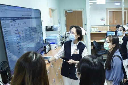 智慧巡房串起身心照護 桃園療養院參訪北慈臨床應用 20260917 11 智慧巡房串起身心照護 桃園療養院參訪北慈臨床應用 20260917 11