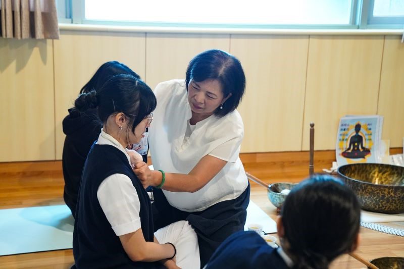 台北慈院開設頌缽紓壓課程 培養健康壓力調適觀念 20261013 4